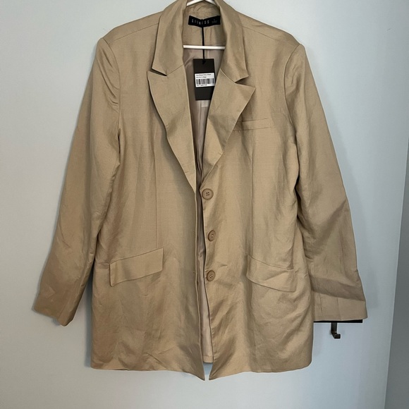 Princess Polly Blazer - Picture 2 of 3